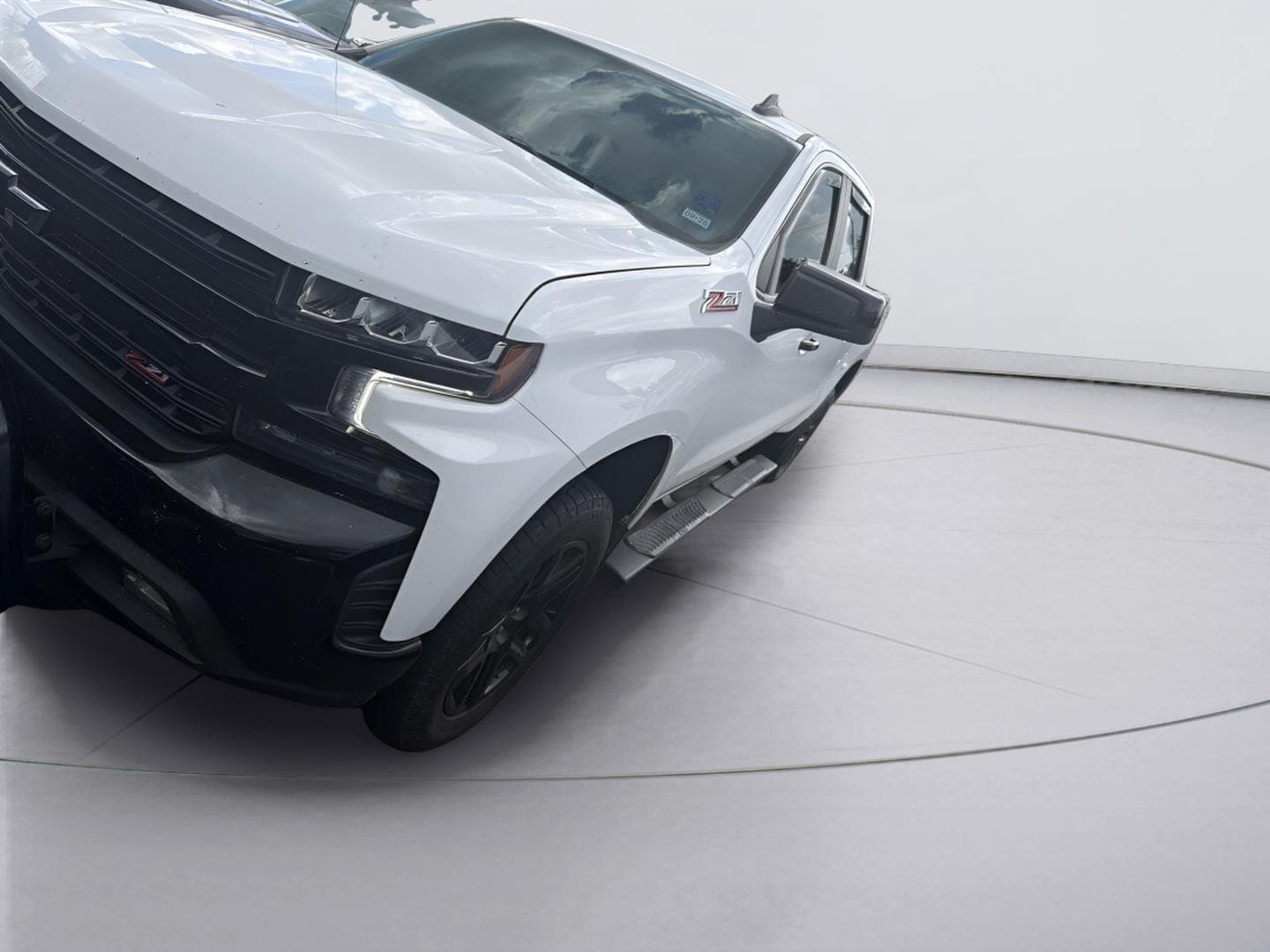 2021 Chevrolet Silverado 1500 LT Trail Boss — photo 1 of 4