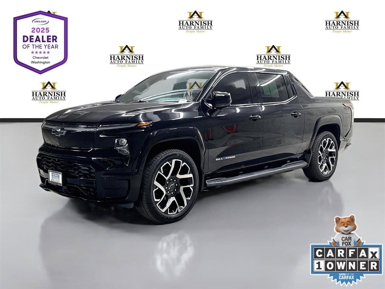 2024 Chevrolet Silverado EV RST — photo 1 of 34