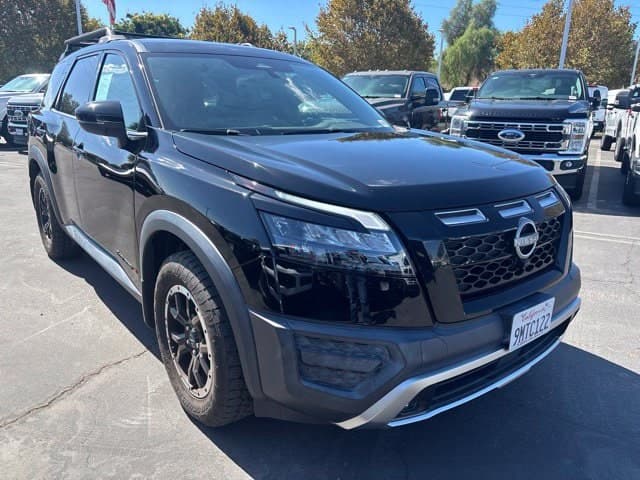 2024 Nissan Pathfinder Rock Creek — photo 1 of 10