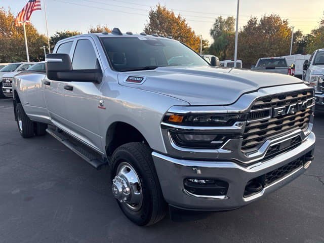 2026 RAM 3500 Tradesman — photo 1 of 10