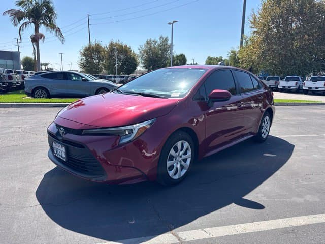 2025 Toyota Corolla Hybrid LE — photo 1 of 9