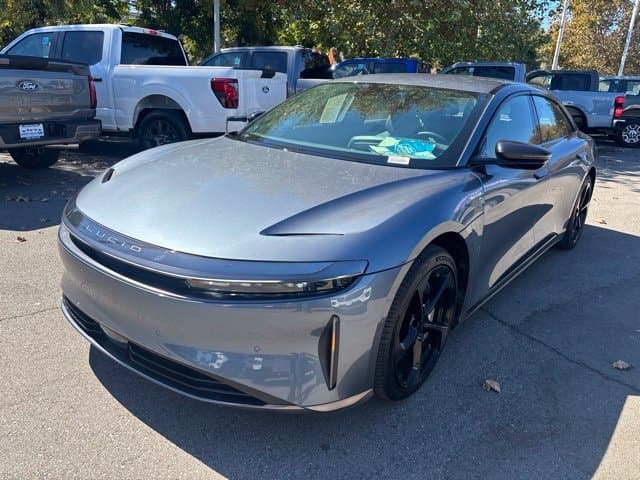2024 Lucid Air Pure — photo 1 of 10