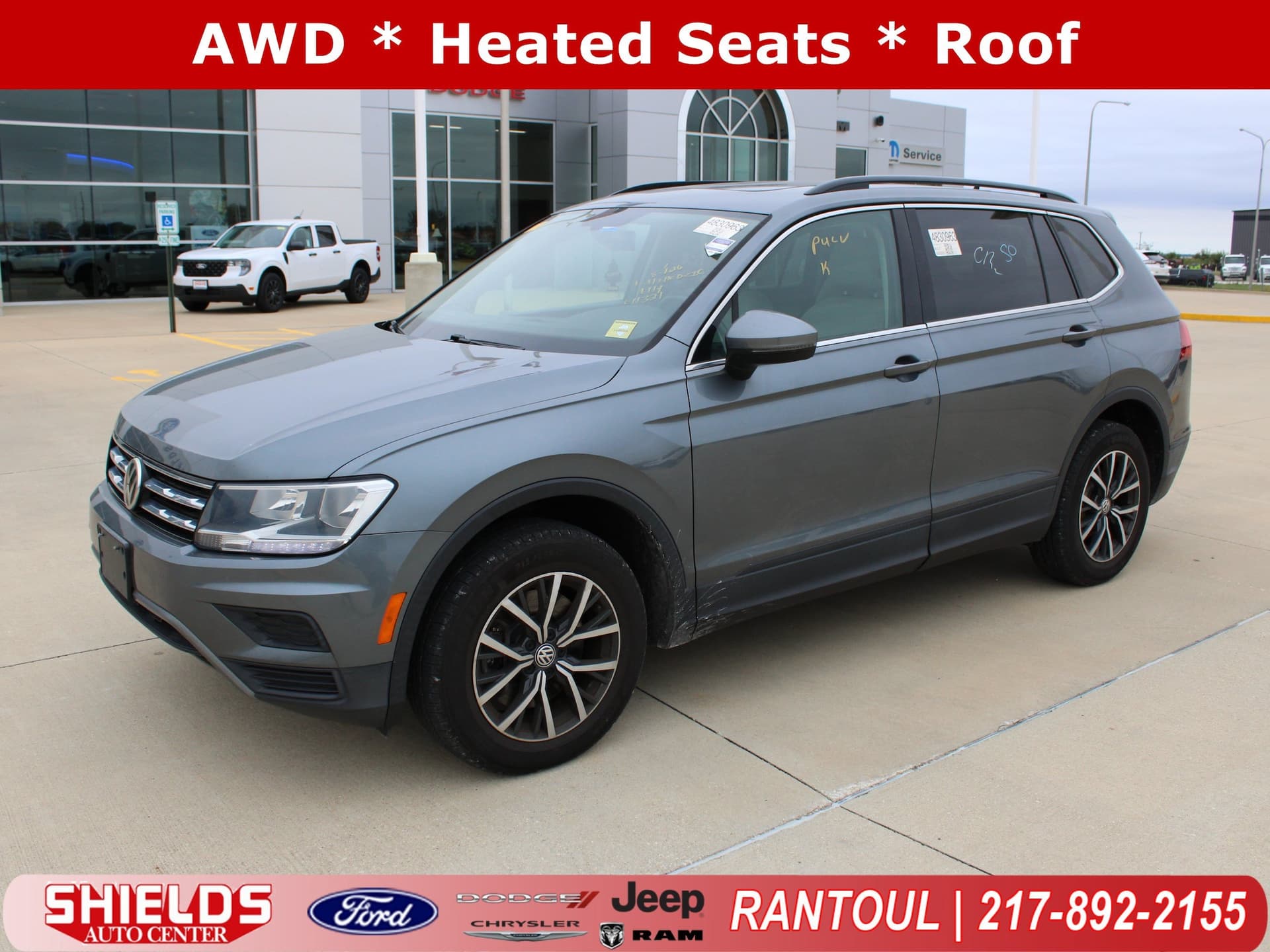 2019 Volkswagen Tiguan Base — photo 1 of 16