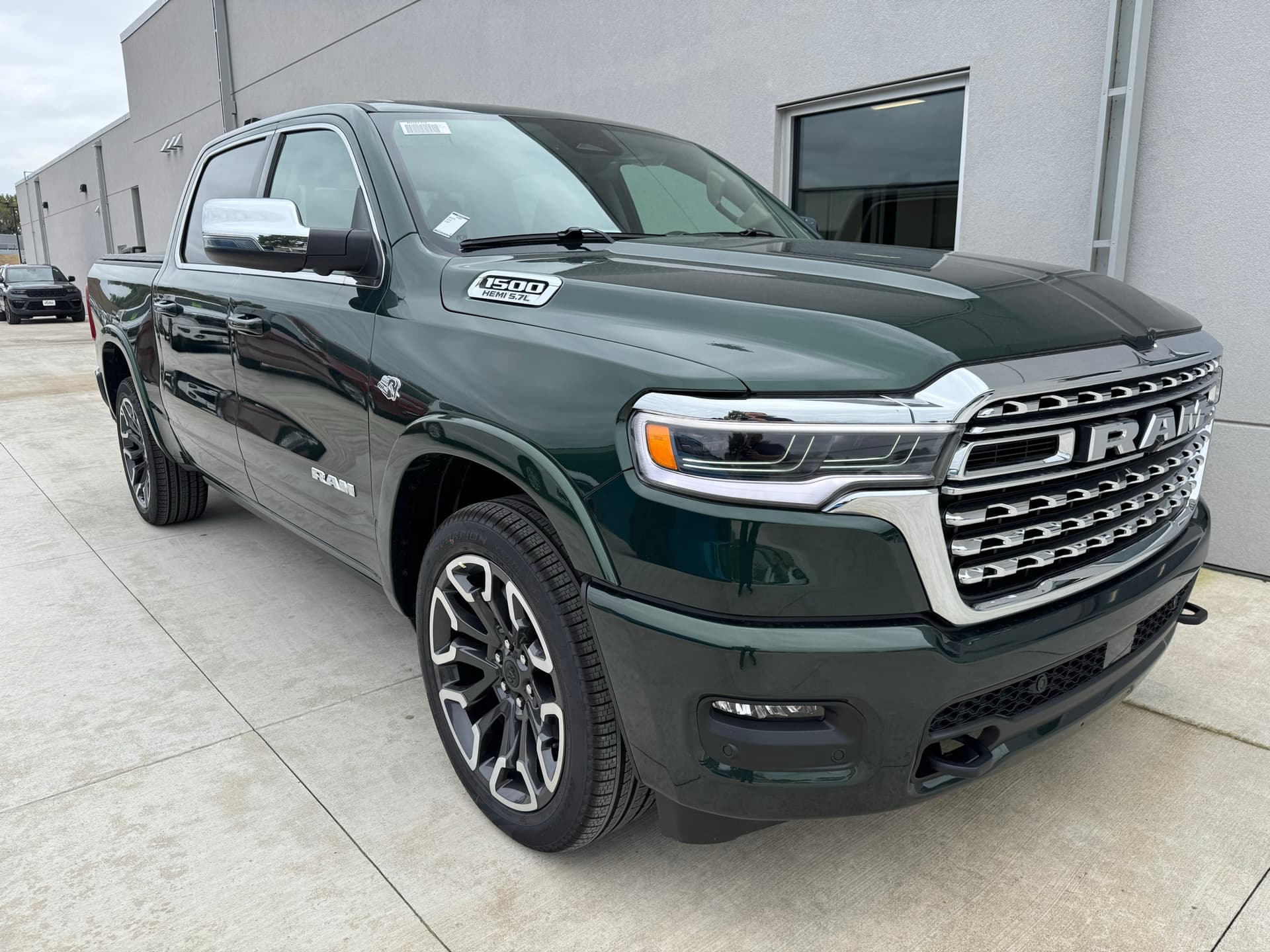 2027 RAM 1500 Longhorn — photo 1 of 24