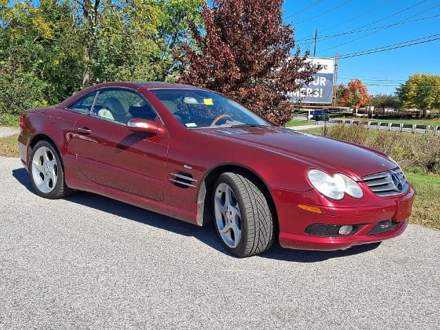 2004 Mercedes-Benz SL-Class Base — photo 1 of 11