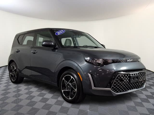 2023 Kia Soul EX — photo 1 of 32