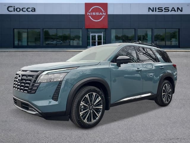 2026 Nissan Pathfinder Platinum — photo 1 of 24