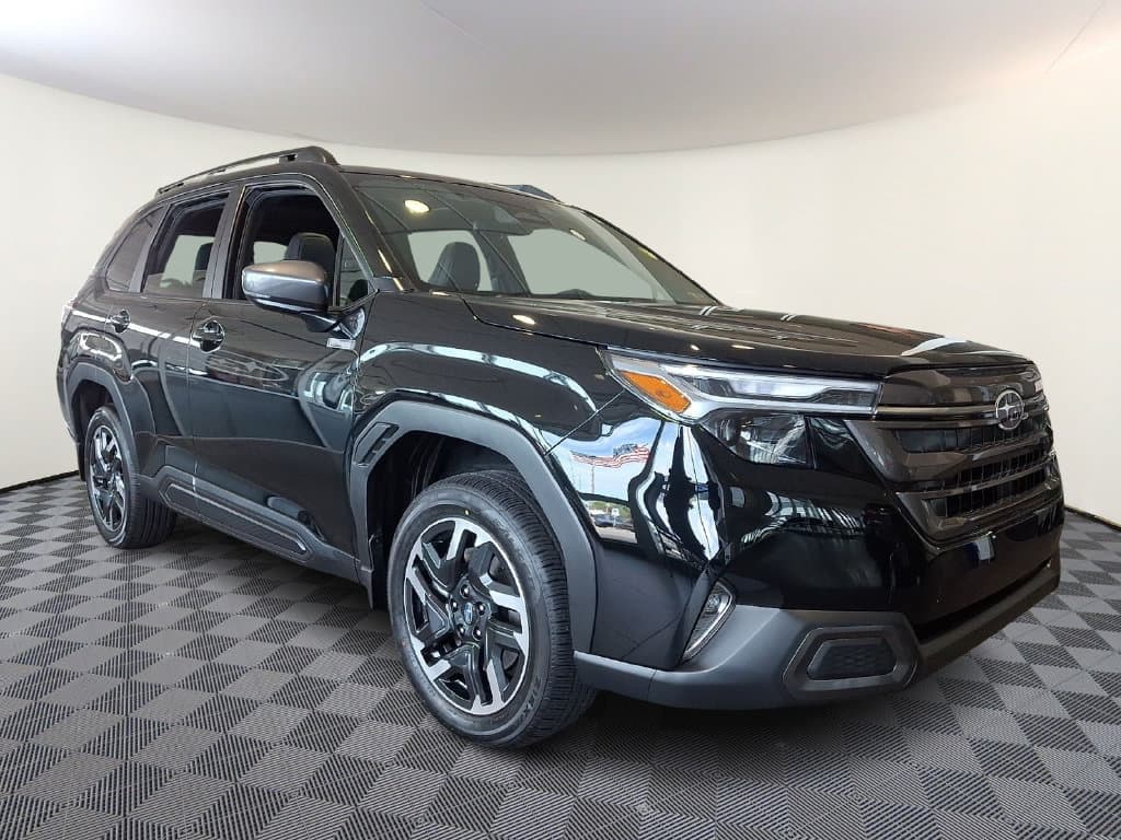 2026 Subaru Forester Limited Hybrid — photo 1 of 41