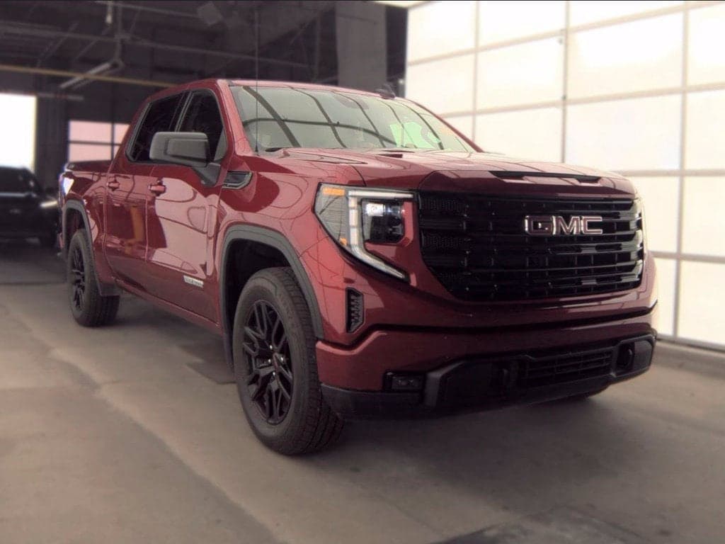 2024 GMC Sierra 1500 Elevation — photo 1 of 10