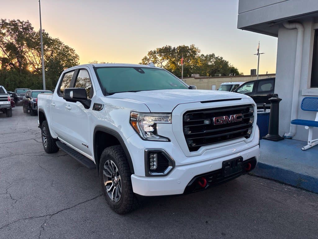 2022 GMC Sierra 1500 Limited AT4 — photo 1 of 18