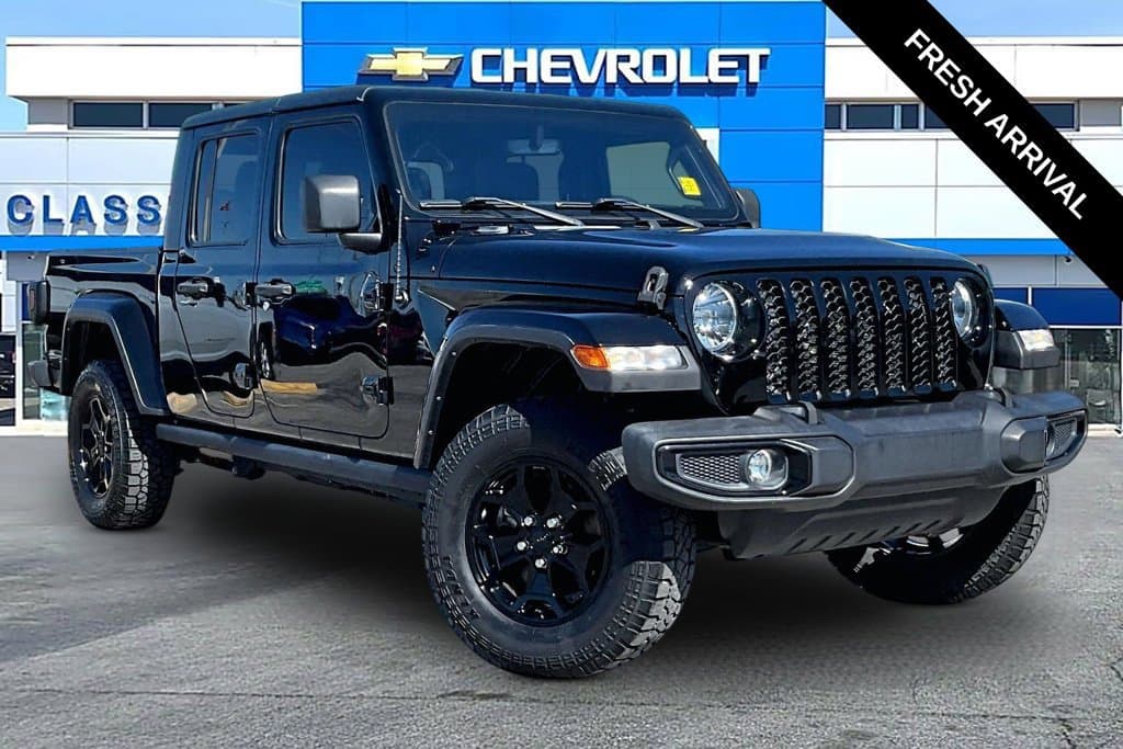 2022 Jeep Gladiator Willys — photo 1 of 33
