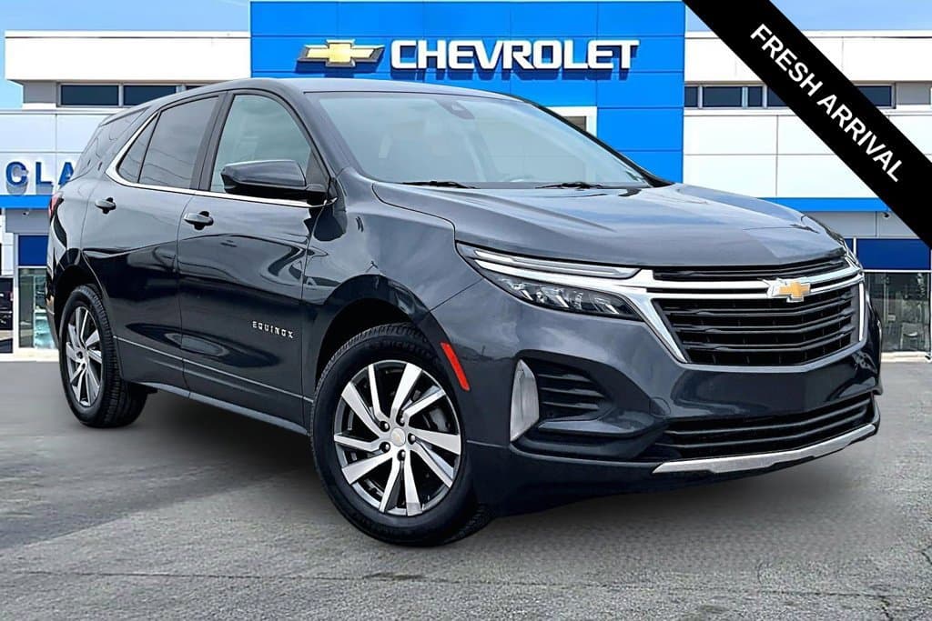 2023 Chevrolet Equinox LT — photo 1 of 33