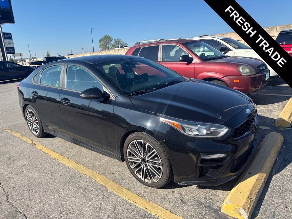 2021 Kia Forte GT — photo 1 of 11