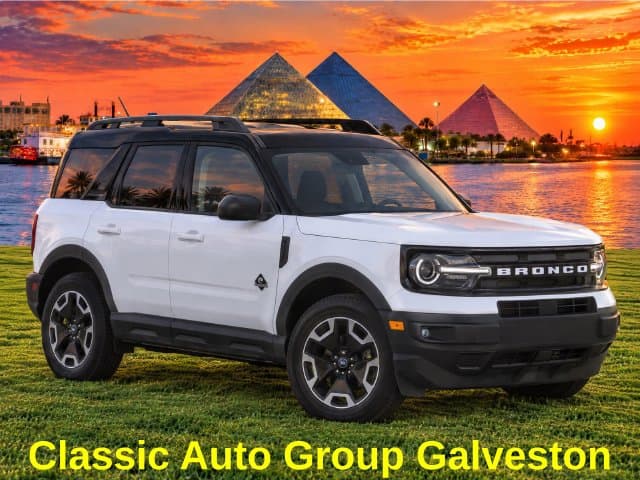 2022 Ford Bronco Sport Outer Banks — photo 1 of 9
