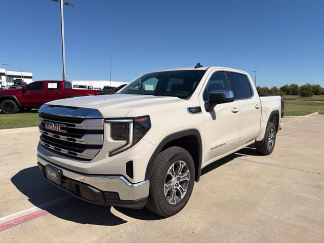2026 GMC Sierra 1500 SLE — photo 1 of 18
