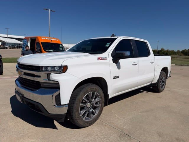 2021 Chevrolet Silverado 1500 LT — photo 1 of 11