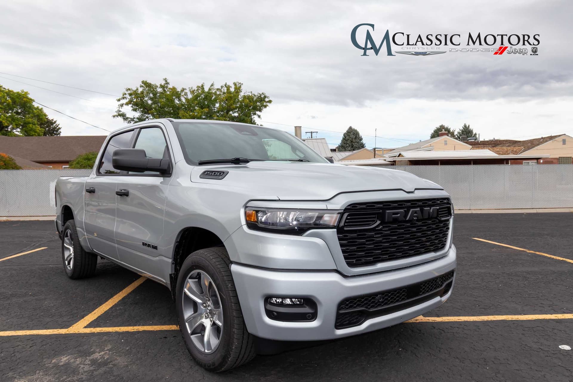 2027 RAM 1500 Express — photo 1 of 46