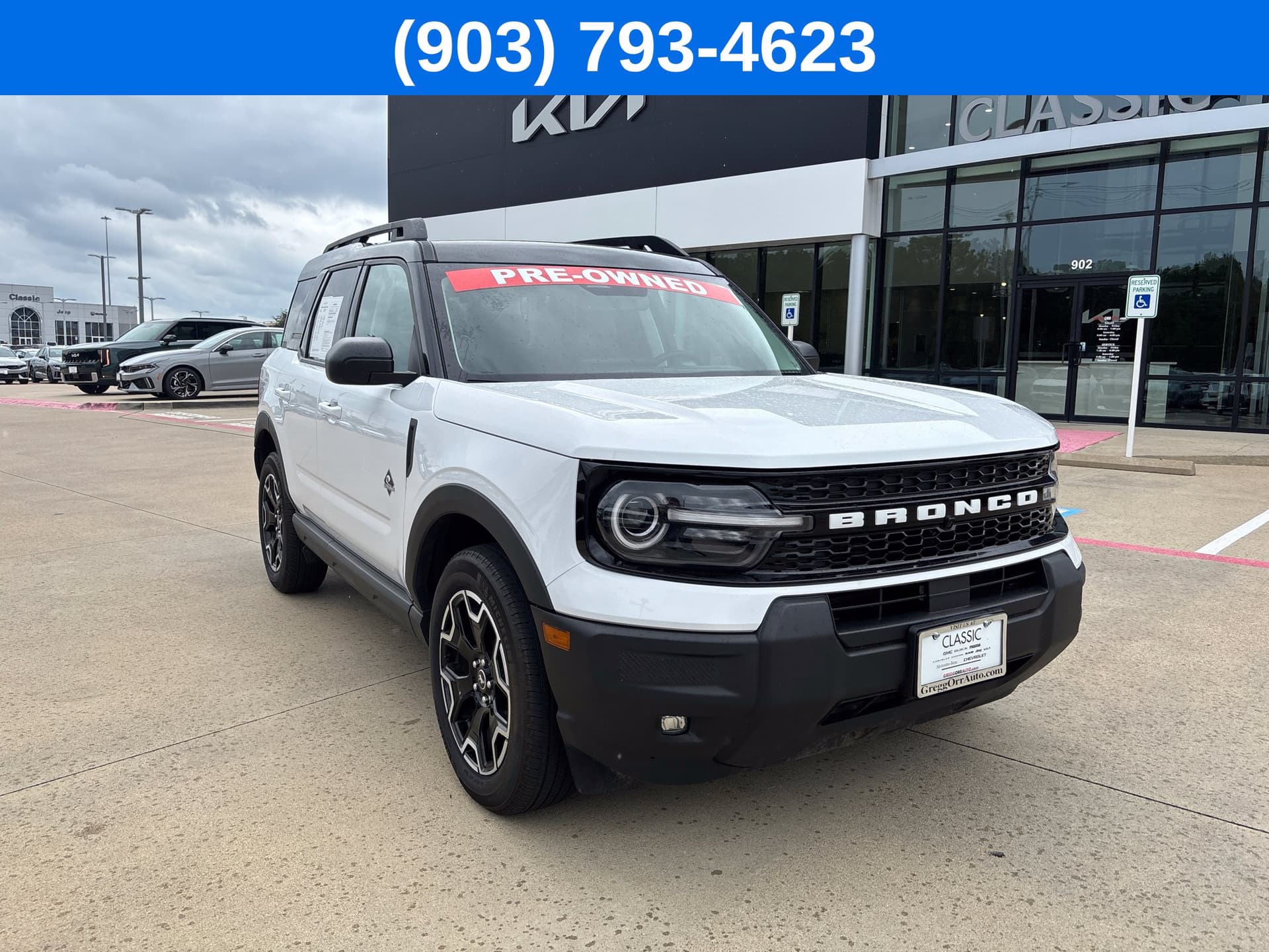 2025 Ford Bronco Sport Outer Banks — photo 1 of 53