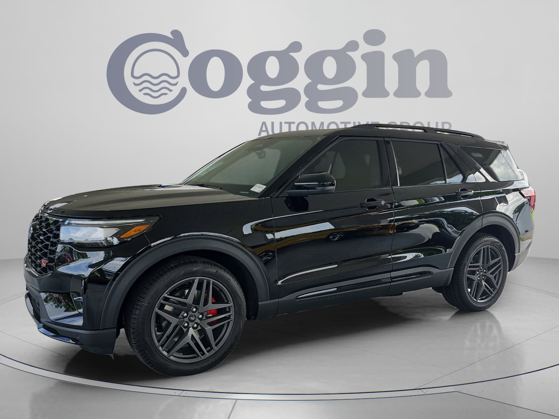 2026 Ford Explorer ST — photo 1 of 33