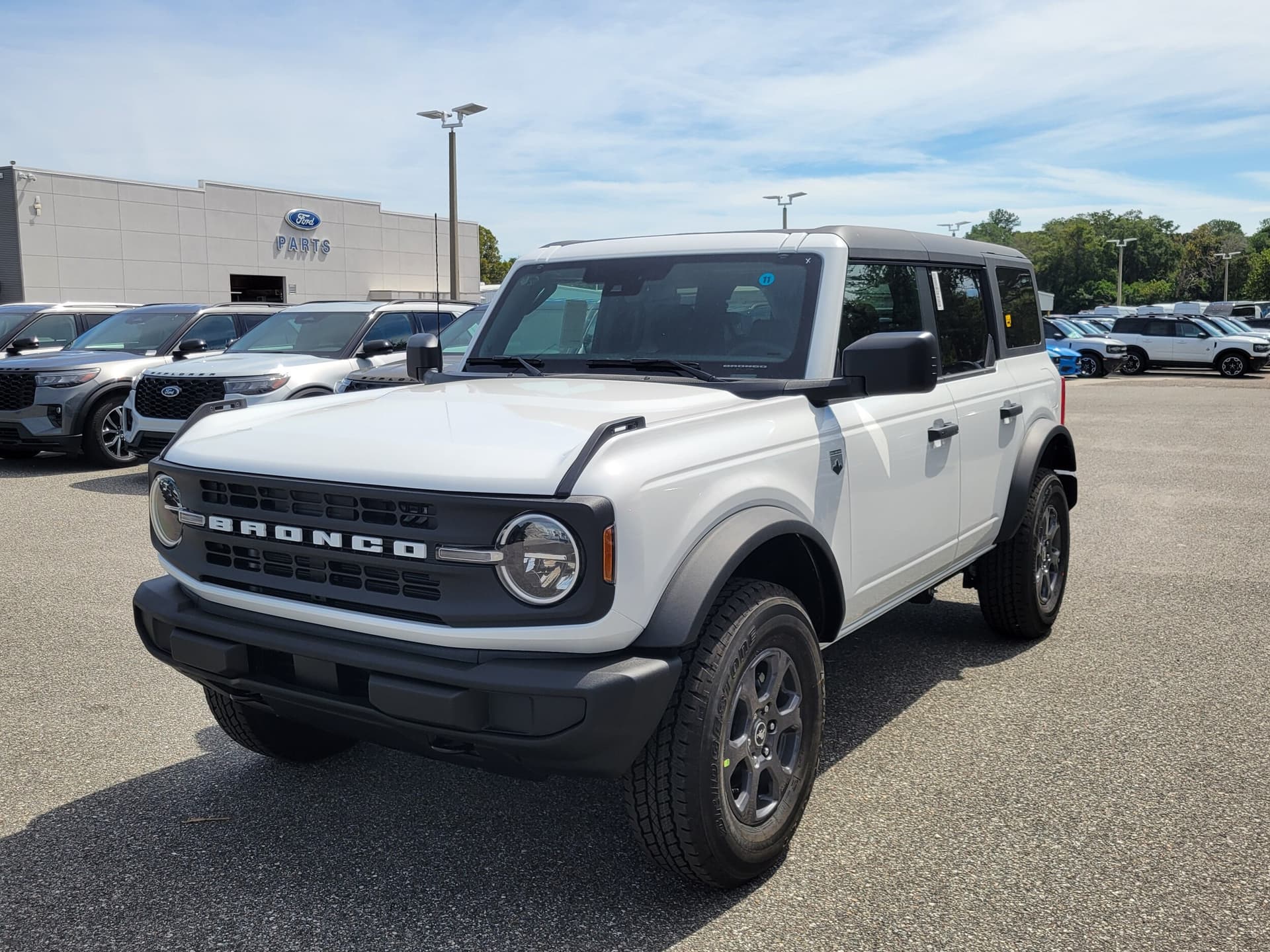 2026 Ford Bronco Big Bend — photo 1 of 63