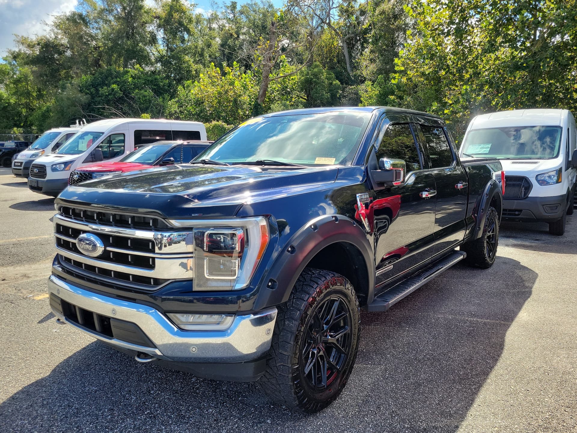 2021 Ford F-150 LARIAT — photo 1 of 5