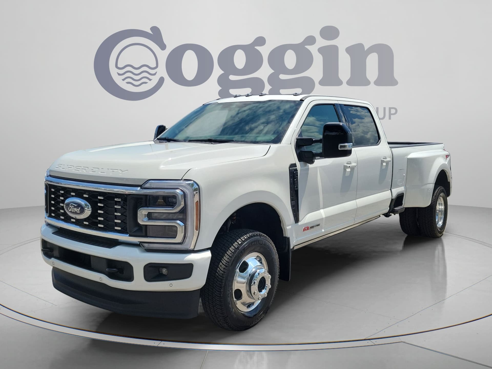 2026 Ford Super Duty F-350 DRW Platinum — photo 1 of 68