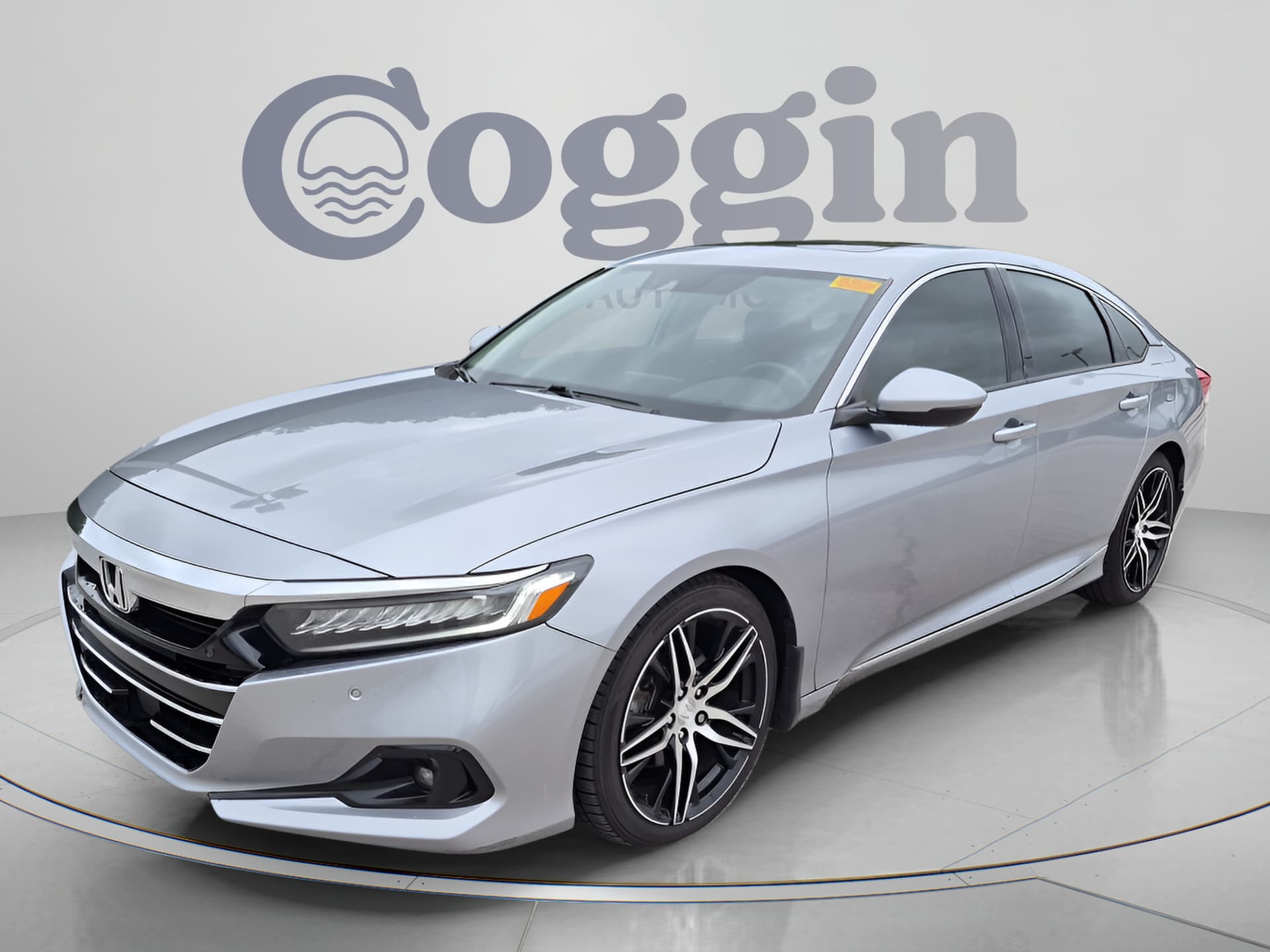 2021 Honda Accord Sedan Touring — photo 1 of 34