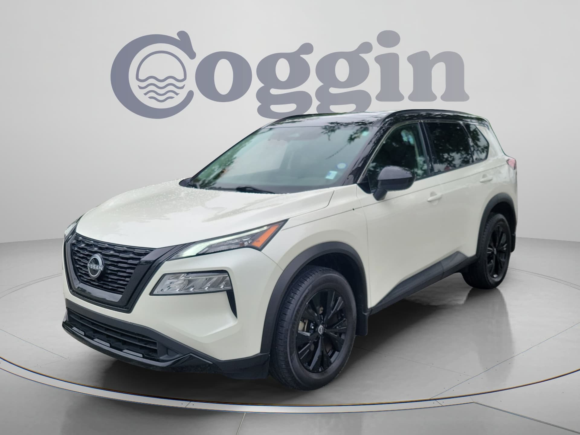 2023 Nissan Rogue SV — photo 1 of 32