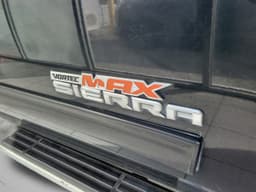 Extra Photo