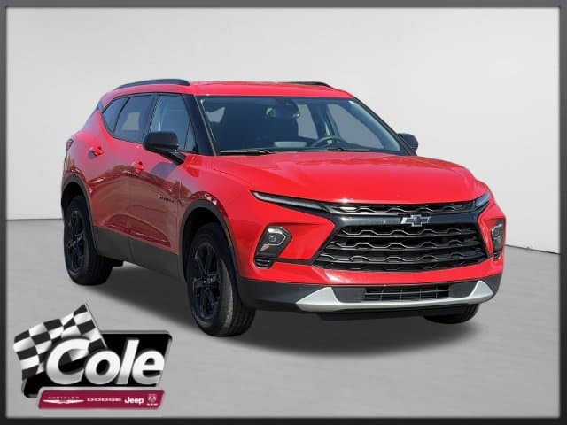 2023 Chevrolet Blazer LT — photo 1 of 10