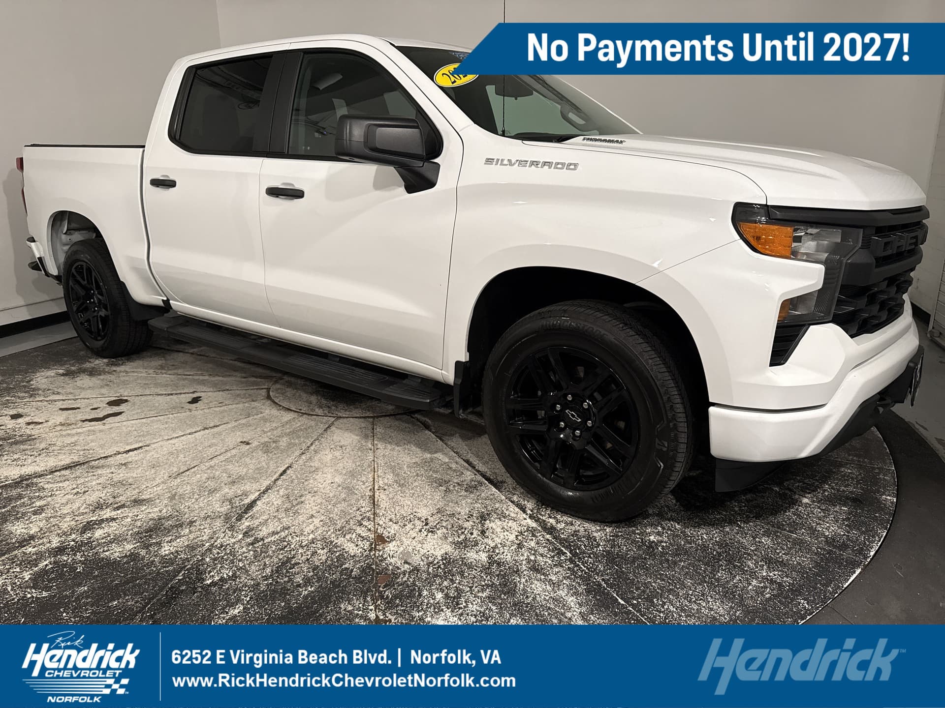2025 Chevrolet Silverado 1500 Custom — photo 1 of 16