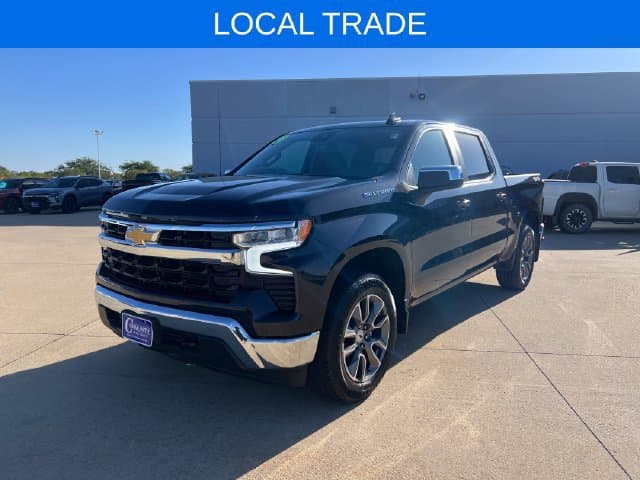 2024 Chevrolet Silverado 1500 Base — photo 1 of 35