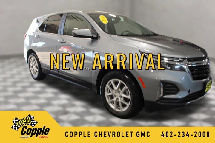 2024 Chevrolet Equinox LT — photo 1 of 17