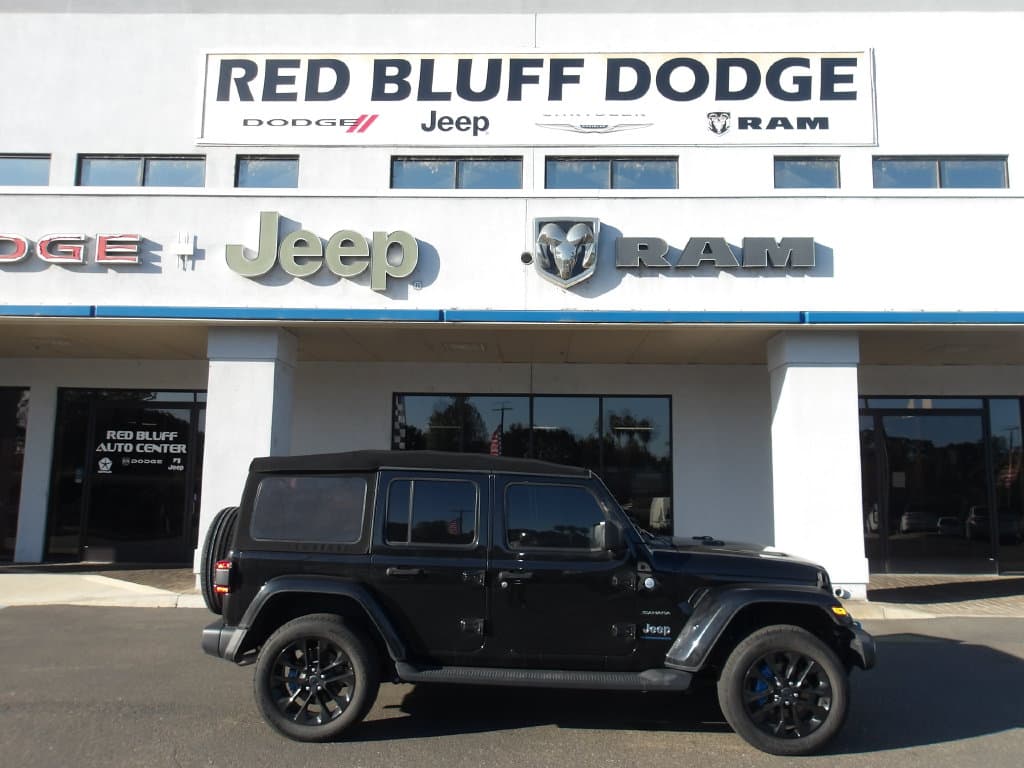 2024 Jeep Wrangler Base — photo 1 of 2