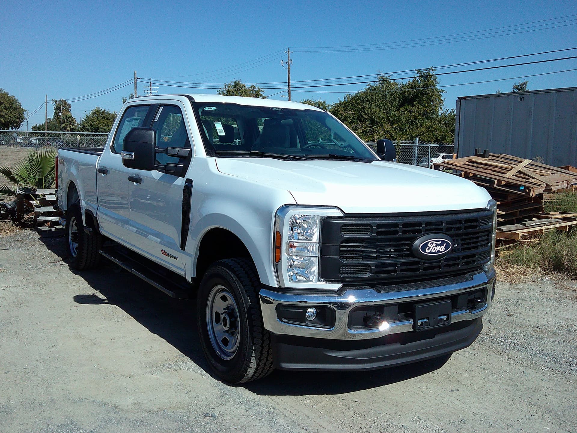 2027 Ford Super Duty F-350 SRW XL — photo 1 of 10