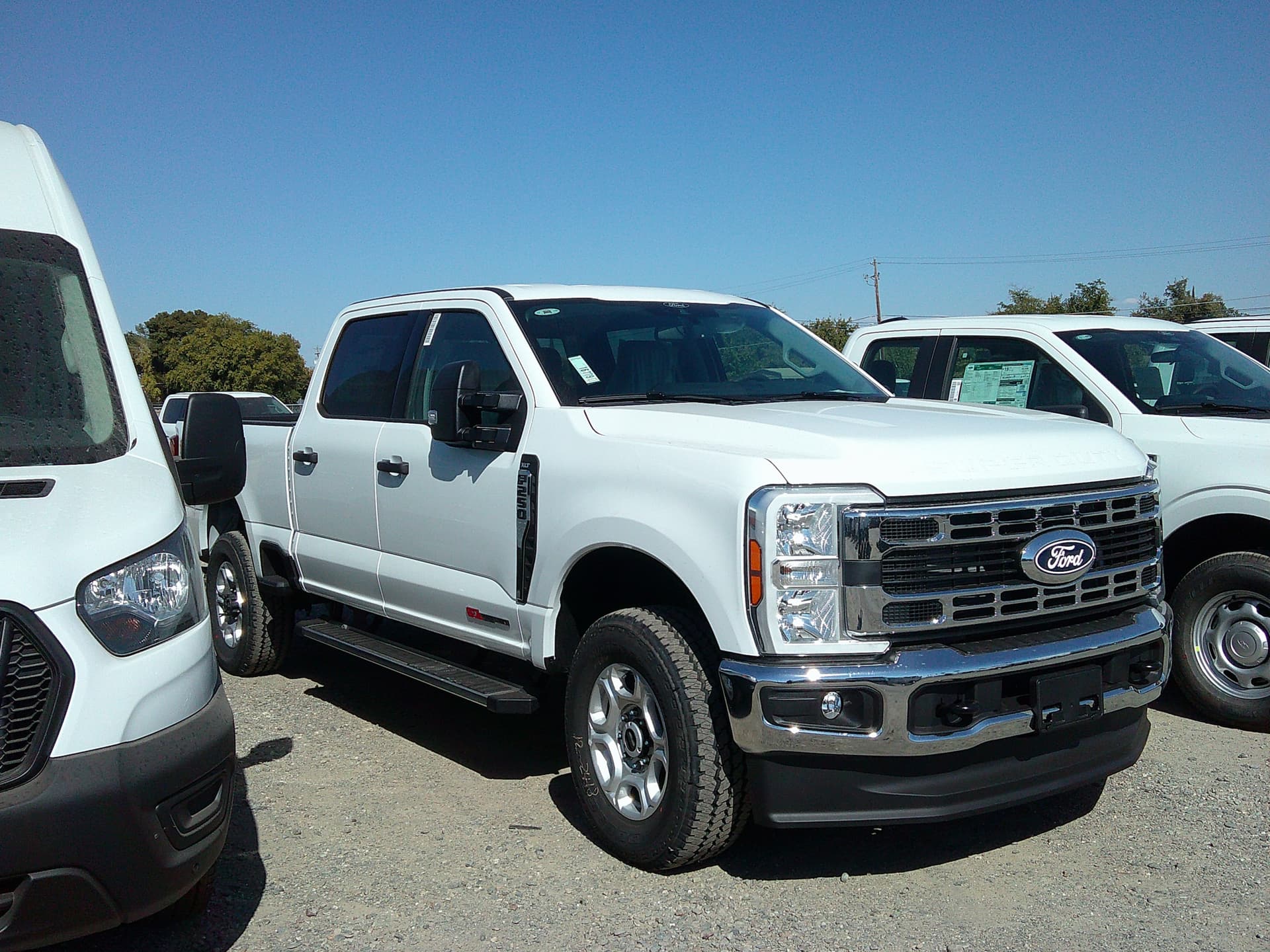 2027 Ford Super Duty F-250 SRW XLT — photo 1 of 10
