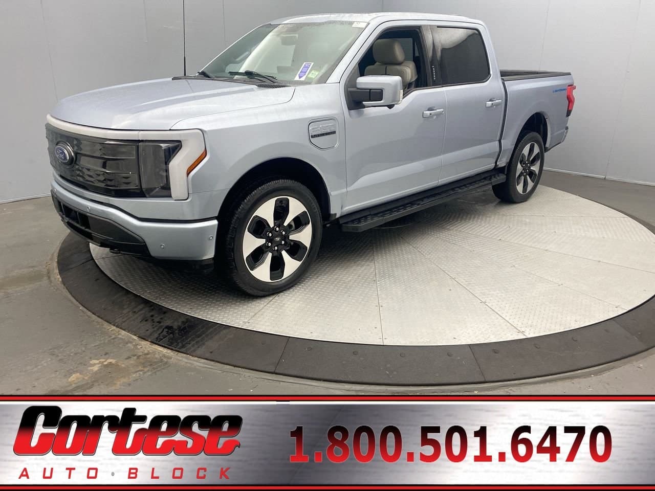 2022 Ford F-150 Lightning Platinum — photo 1 of 29