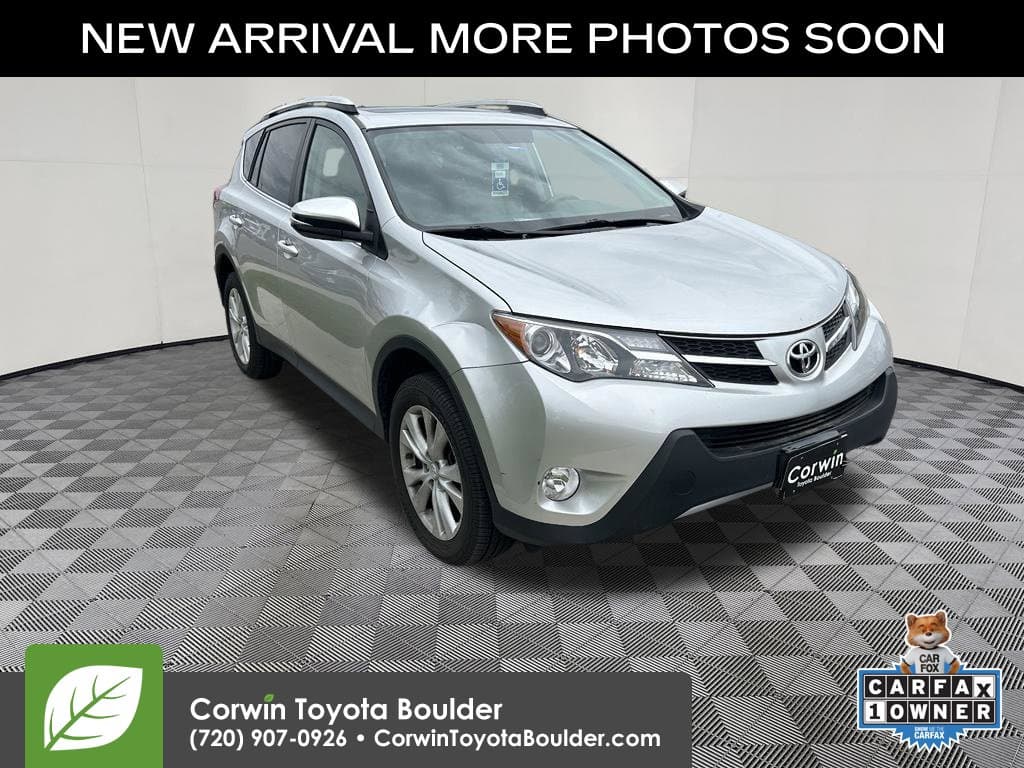 2015 Toyota RAV4 Limited — photo 1 of 15