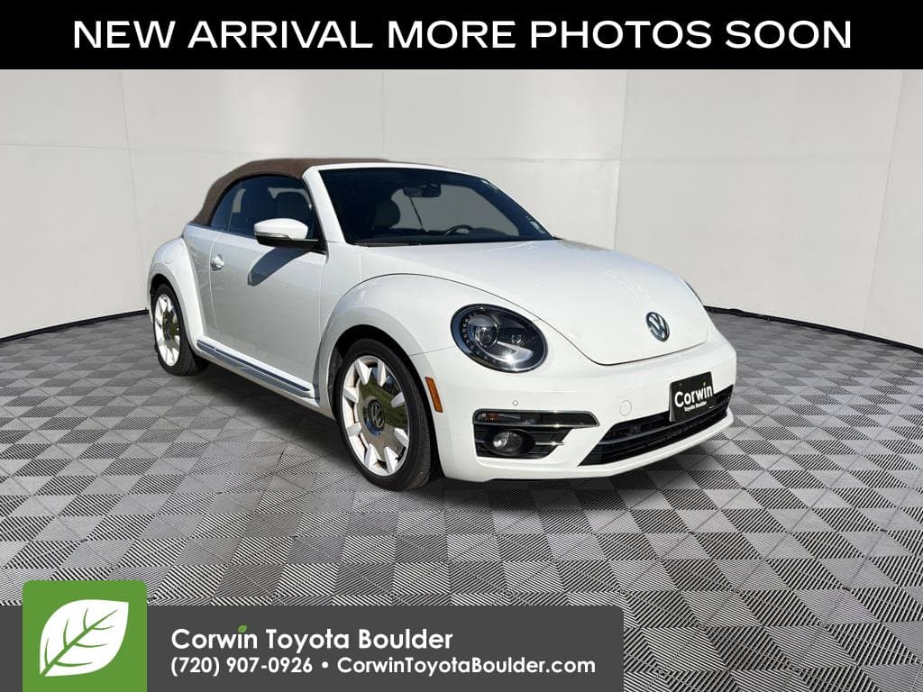 2019 Volkswagen Beetle Convertible Final Edition SEL — photo 1 of 15