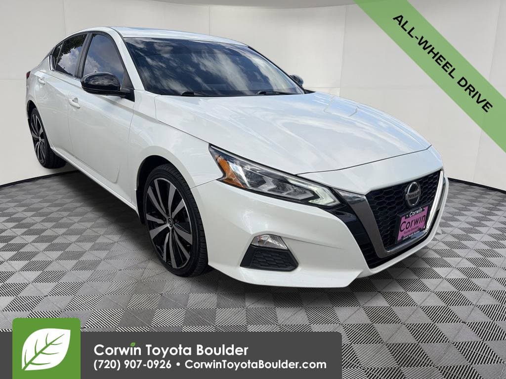 2019 Nissan Altima 2.5 SR — photo 1 of 31