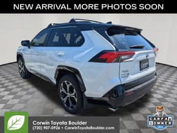 Extra Photo