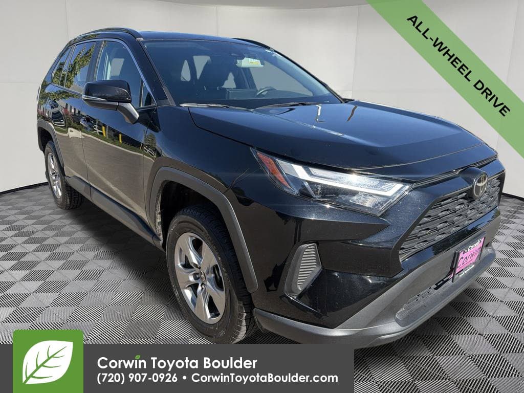 2025 Toyota RAV4 XLE — photo 1 of 35