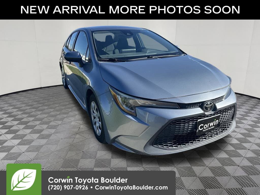 2021 Toyota Corolla LE — photo 1 of 14