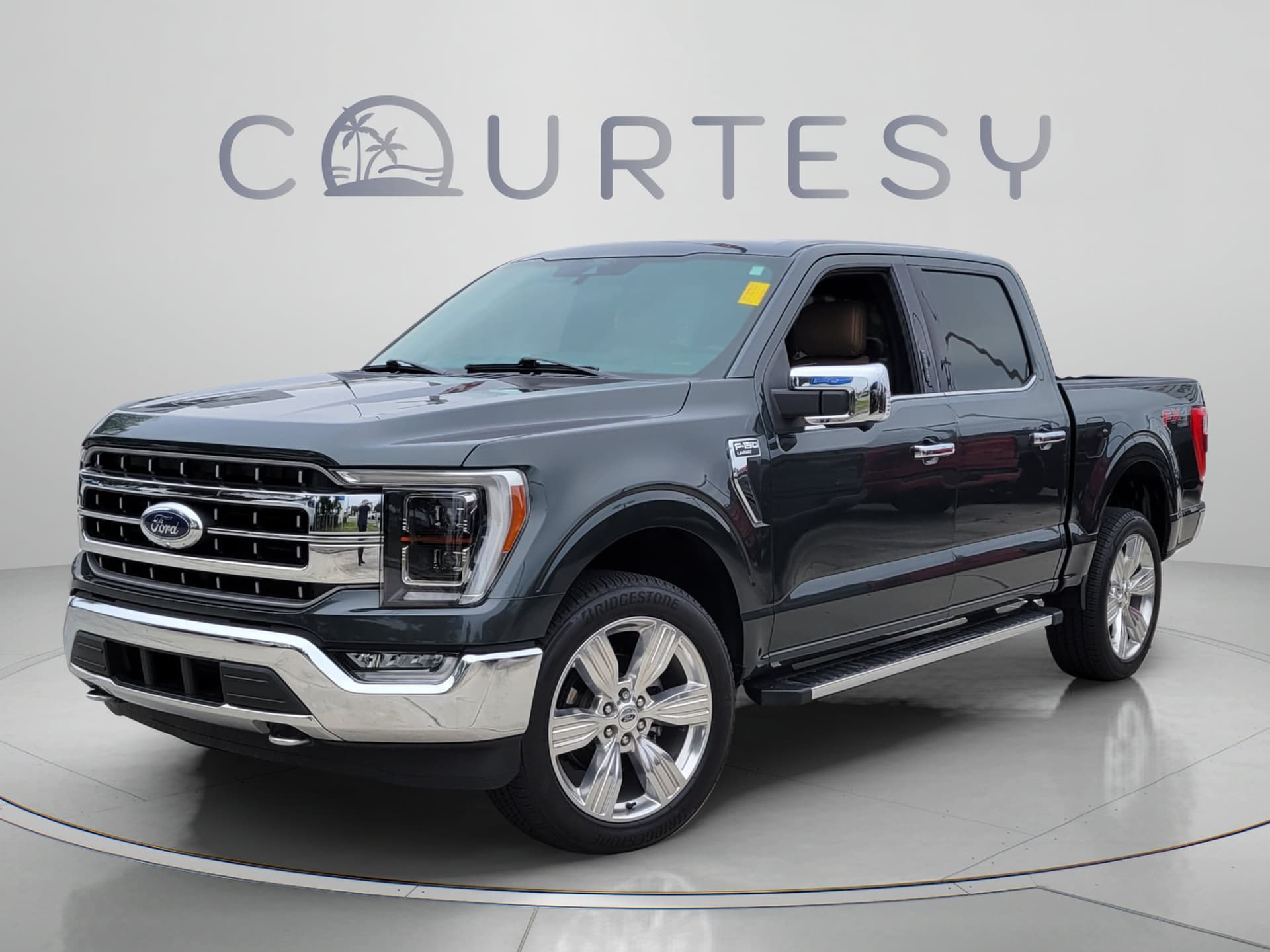 2021 Ford F-150 LARIAT — photo 1 of 33