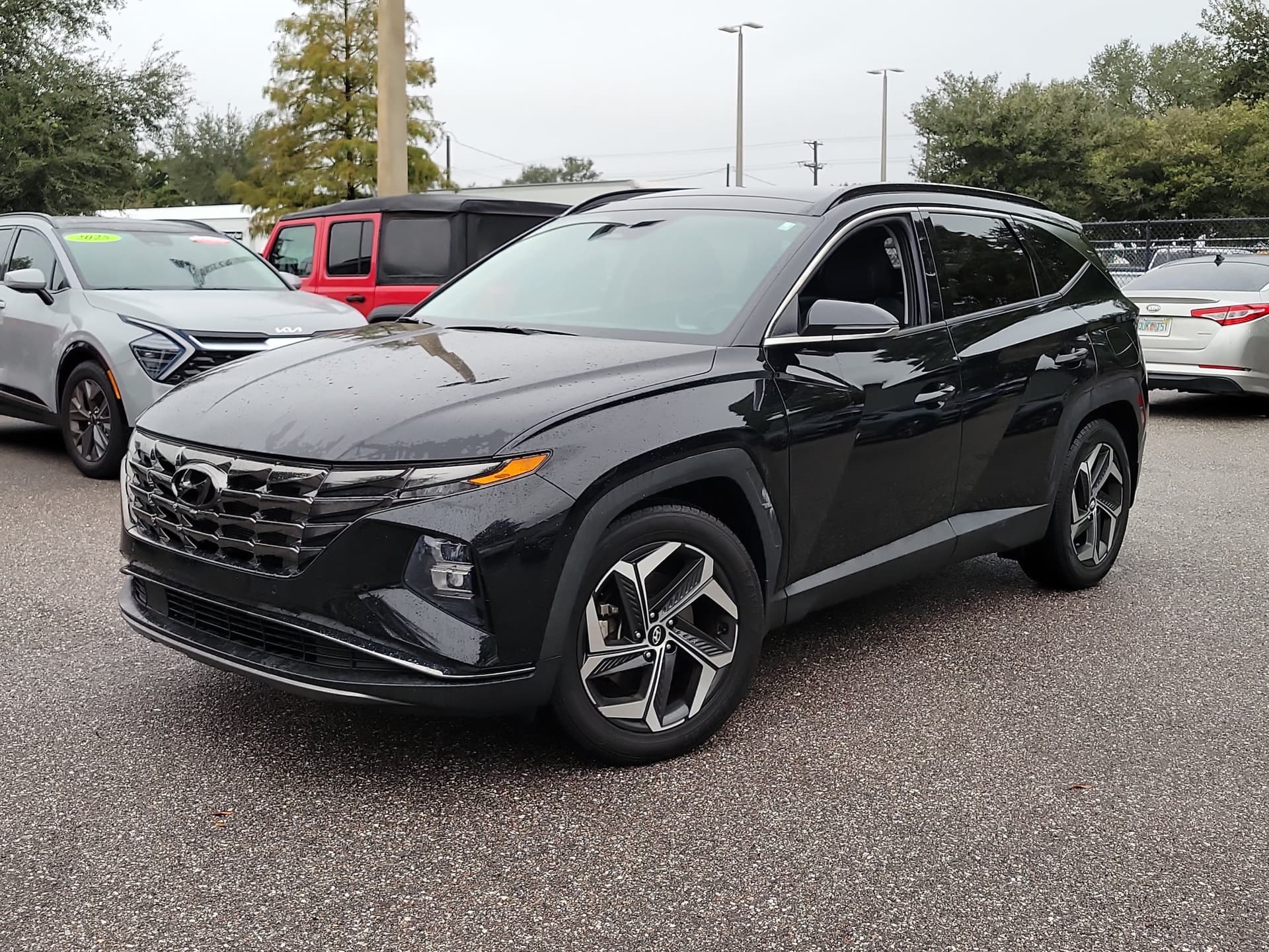 2022 Hyundai Tucson Limited — photo 1 of 32