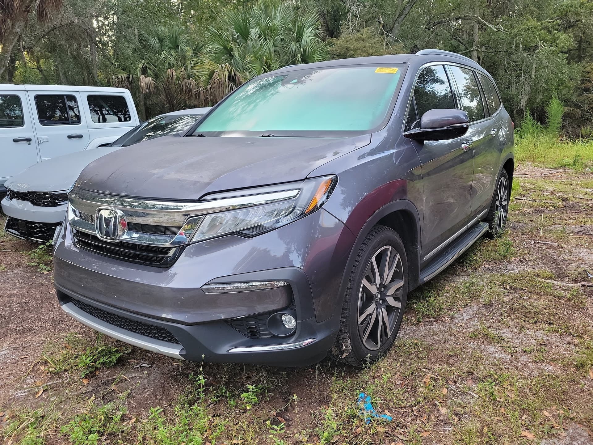2021 Honda Pilot Touring 7-Passenger — photo 1 of 32