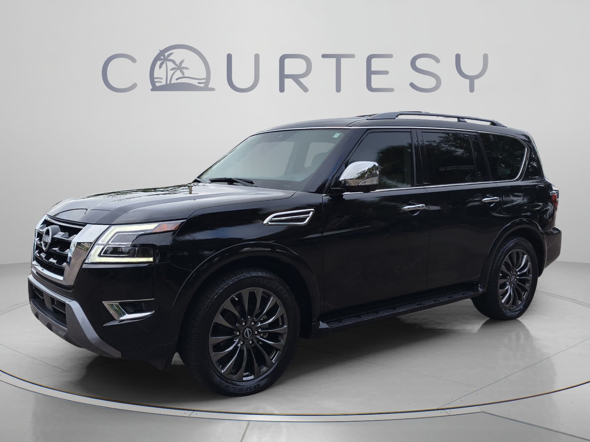 2023 Nissan Armada Platinum — photo 1 of 40