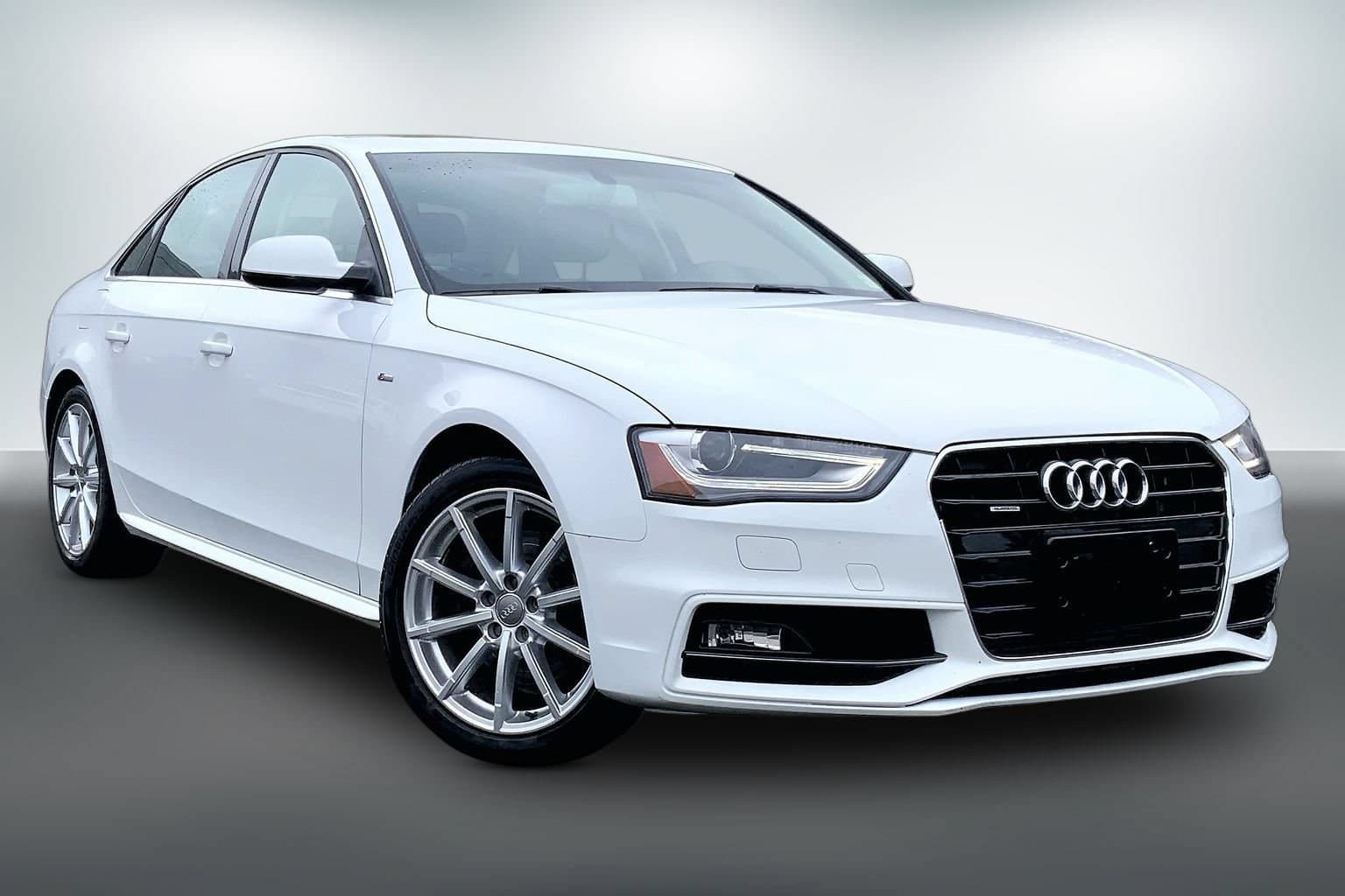 2016 Audi A4 Premium — photo 1 of 30