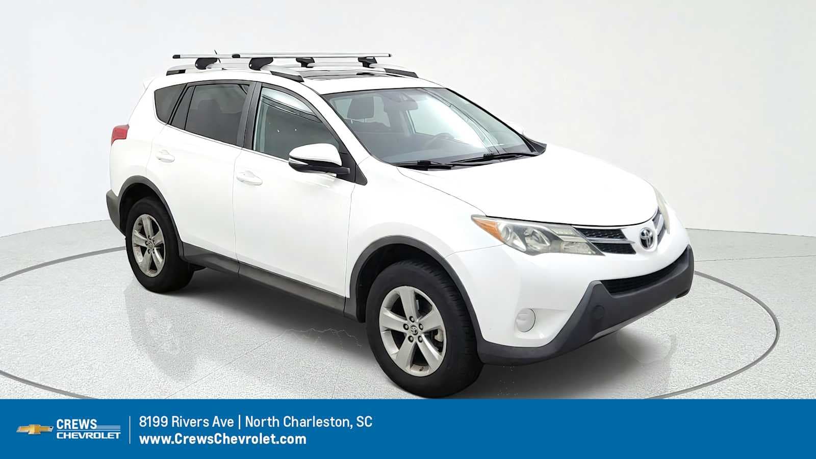 2015 Toyota RAV4 XLE — photo 1 of 10