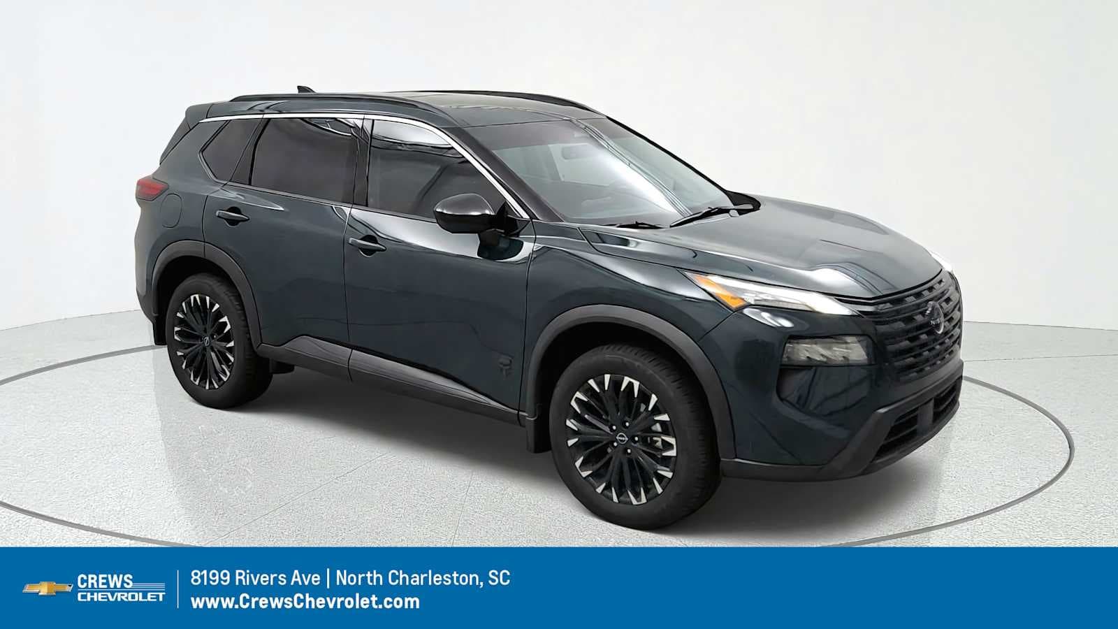 2026 Nissan Rogue Dark Armor — photo 1 of 10
